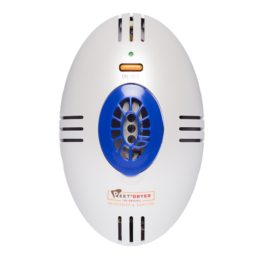 Pet odor neutralizer and sanitizer